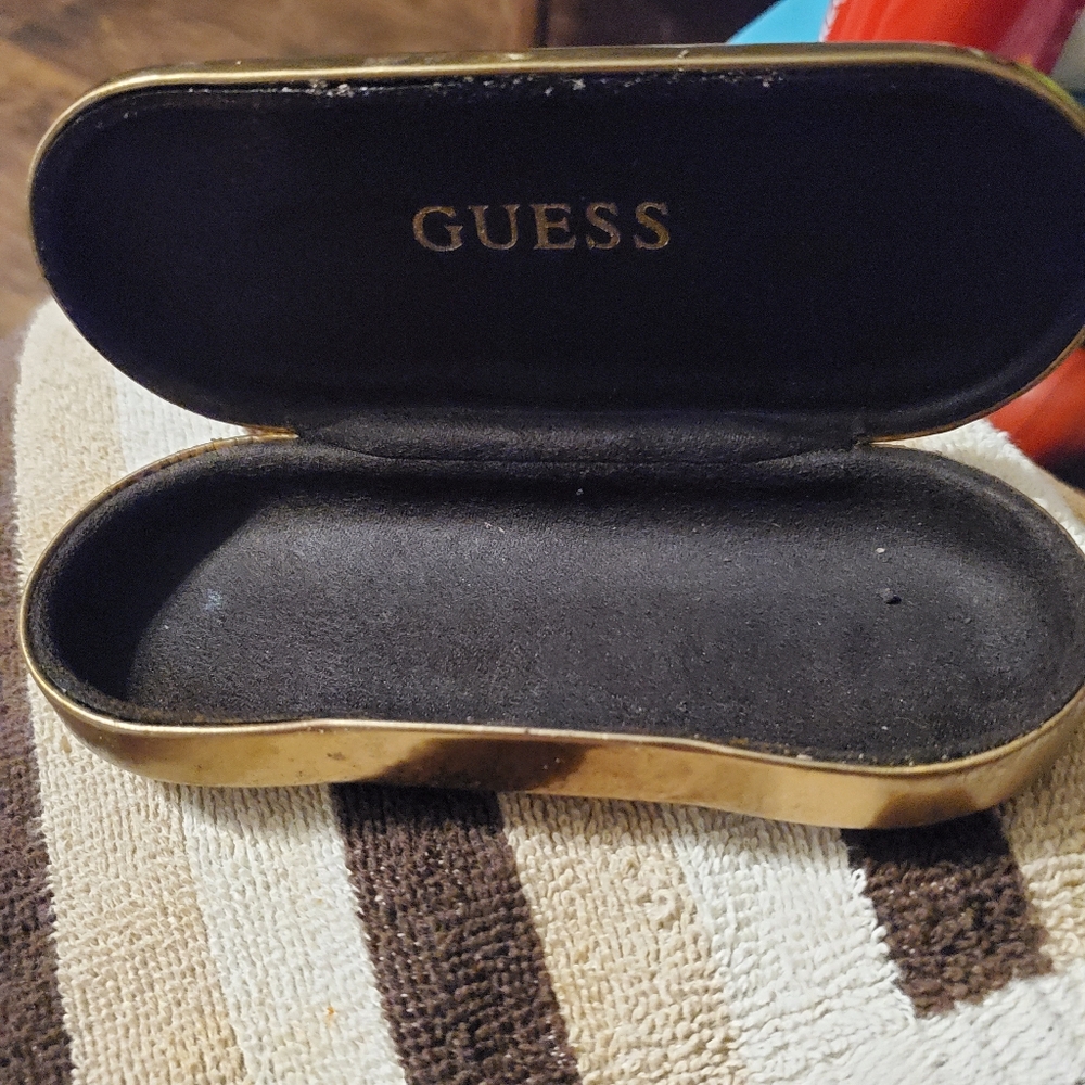 Guess eye glass case